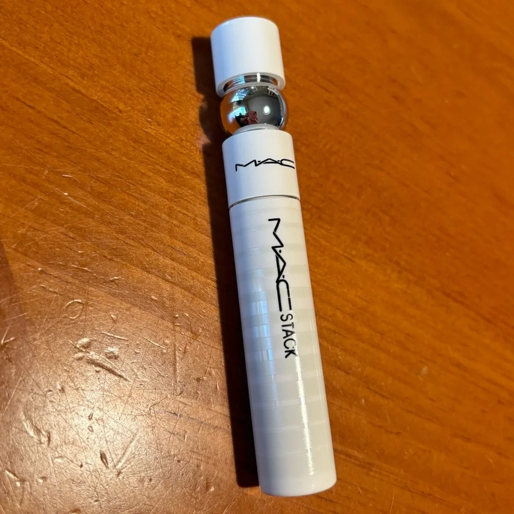 MAC Stack Lash Primer